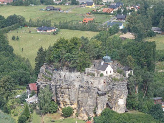 Skalní hrad a poustevna Sloup