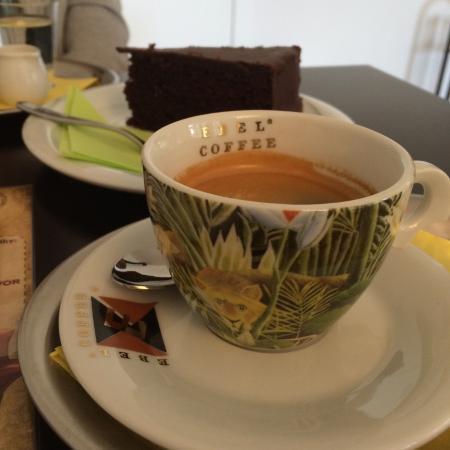 Šmeralova Vila Caffé
