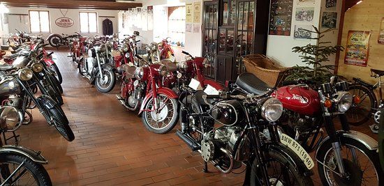 Muzeum motocyklů Lesná
