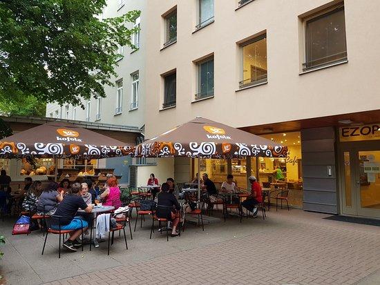 Shanti Shanti Cafe