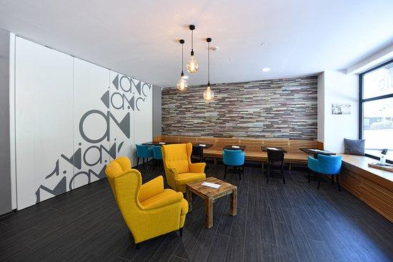 OMNI cafe & fit studio