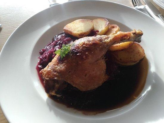 Bistro 66