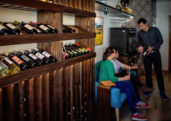 Vinny bar Regio