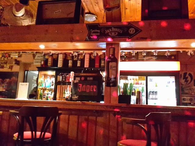 Inet Music Pizza Bar