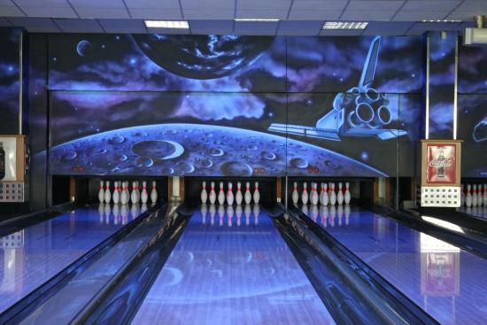 Bowling Blue Star