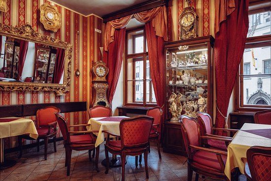 Cafe Mozart