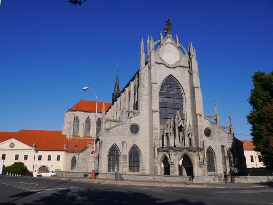 Kostel Nanebevzetí Panny Marie a svatého Jana Křtitele