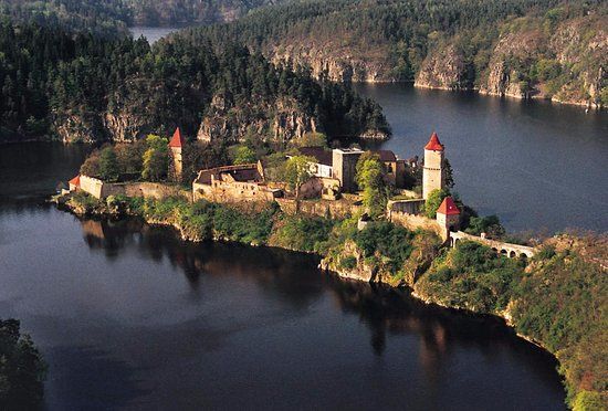 Hrad Zvikov